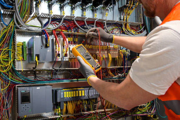  Plains, KS Electrician Pros